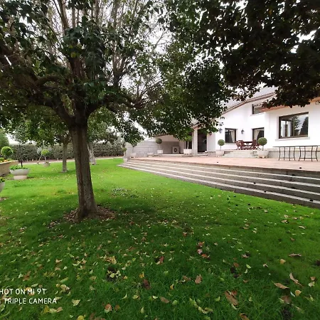Blanca Con Piscina A 15 Minutos De Toledo - Aloha Toledo Villa Olías del Rey
